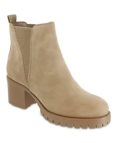 Mia Women's Jody Lug Sole Chelsea Booties In Sahara