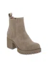 Mia Jonna Lug Sole Chelsea Boot In Multi