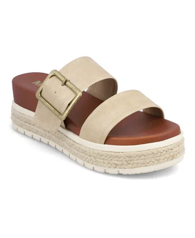 Mia Kika Platform Sandal In Dusty Gold