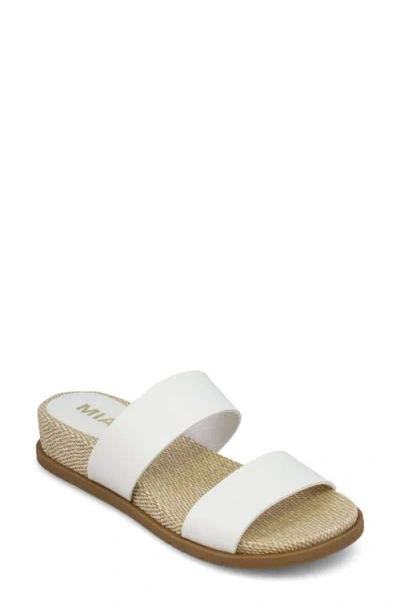 Mia Yelena Wedge Sandal In White