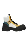 Mich E Simon Ankle Boots In White