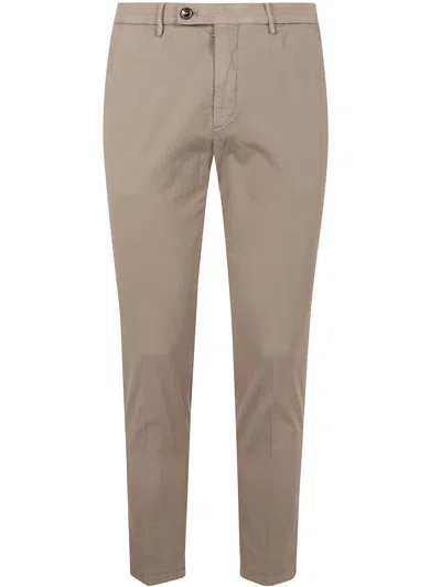 Michael Coal Capri American Pocket Trousers Clothing In Brown