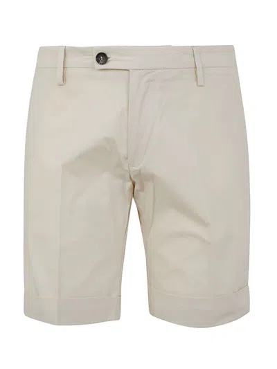 Michael Coal Mc Philip 3953 Shorts In Neutral