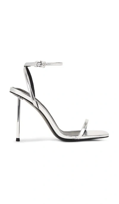 Michael Costello Esther Heel In 실버