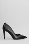 Michael Kors Lace-up Flat Shoes With Elegant Design And Modern Appeal In Black