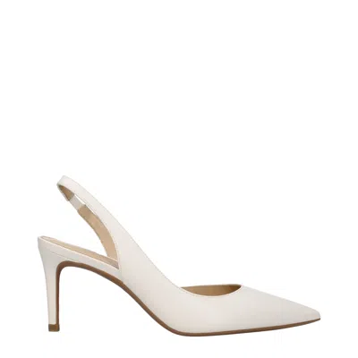 Michael Kors Zapatos De Salón - Crema In Beige