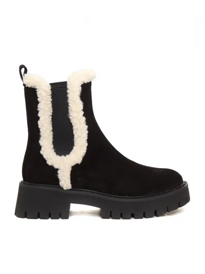 MICHAEL KORS ASHER FLAT BOOTIE