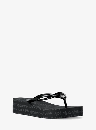 Michael Kors Bedford Logo Flip Flop In Black