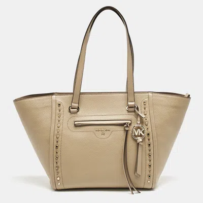 Pre-owned Michael Kors Beige Leather Medium Studded Carine Tote