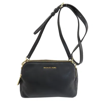 Pre-owned Michael Kors Black Leather Shoulder Bag ()