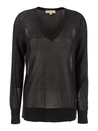MICHAEL KORS BLACK T-SHIRT WITH V NECK AND RIBBED TRIMS IN COTTON AND SILK BLEND WOMAN