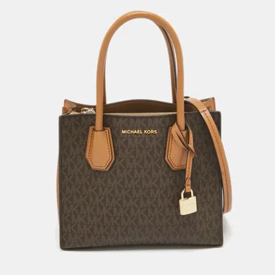 Pre-owned Michael Kors Brown/beige Signature Coated Canvas And Leather Small Mercer Tote