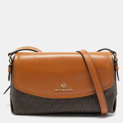 Pre-owned Michael Kors Brown/tan Signature Coated Canvas And Leather Flap Brooklyn Shoulder Bag