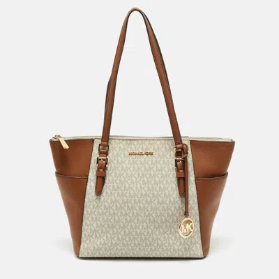 Pre-owned Michael Kors Brown/white Signature Coated Canvas And Leather Charlotte Top Zip Tote