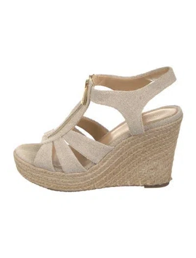 Pre-owned Michael Kors Canvas Colorblock Pattern T-strap Pumps