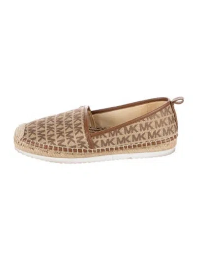 Pre-owned Michael Kors Canvas Graphic Print Espadrilles In Neutrals