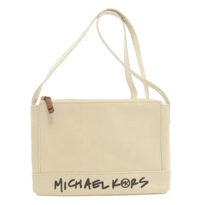 Pre-owned Michael Kors Canvas Shoulder Bag () In White
