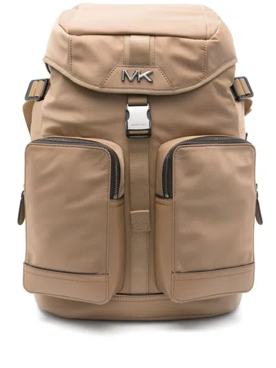 Michael Kors Cargo Brooklyn Rucksuck In Grey