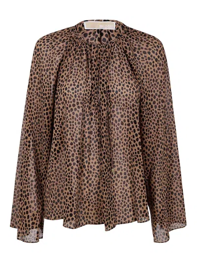 Michael Kors Cheetah V Neck Top In Marrón