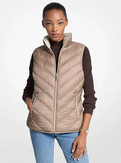 Michael Kors Chevron Quilted Logo Print And Nylon Packable Vest In Neutral