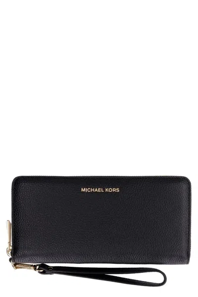 Michael Kors Continental Leather Wallet In Black