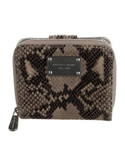 Pre-owned Michael Kors Embossed Leather Animal Print Compact Wallet In Neutrals