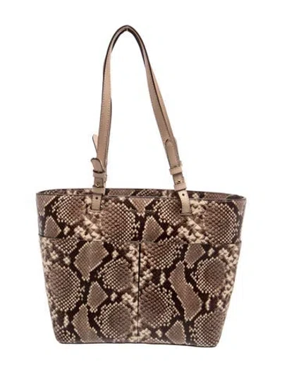 Pre-owned Michael Kors Embossed Leather Shoulder Bag In Neutral