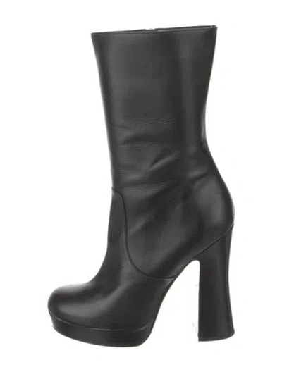 Pre-owned Michael Kors Emmy Runway Leather Boots In Black