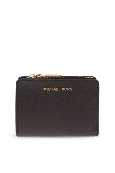 Michael Kors Empire Small Zipped Wallet In Chocolate