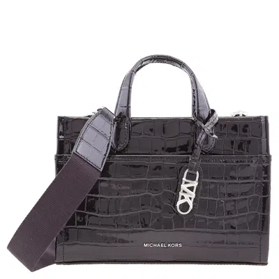 Michael Kors Gigi Small Leather Messenger Bag In Black