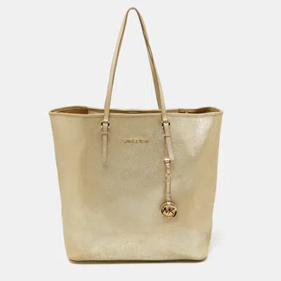 Pre-owned Michael Kors Gold Leather Jet Set Travel Shopper Tote