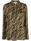 Michael Kors Chain Button Down Shirt In Blau
