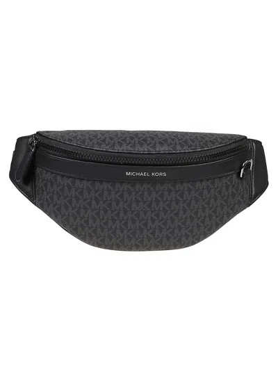 Michael Kors Greyson Logo Printed Zip-up Belt Bag In Black
