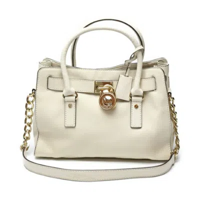 Pre-owned Michael Kors Handbag Shoulder Bag () In White