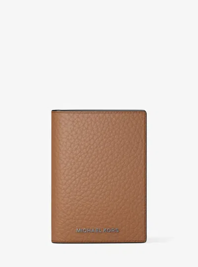 Michael Kors Hudson Pebbled Leather Folio Card Case In Brown