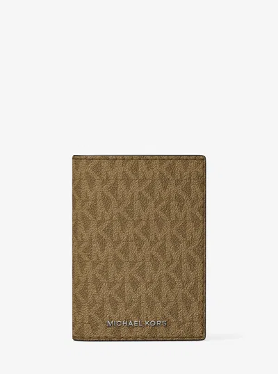 Michael Kors Hudson Signature Logo Folio Card Case In Green