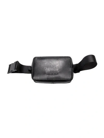 Pre-owned Michael Kors Leather Belt Bag In Black