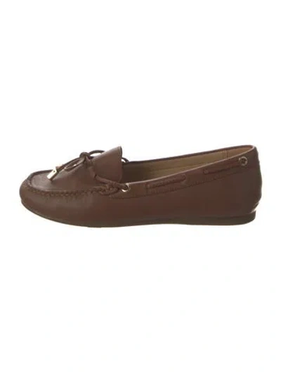 Pre-owned Michael Kors Leather Bow Accents Loafers In Brown