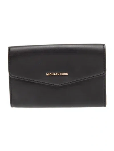 Pre-owned Michael Kors Leather Clutch In Black