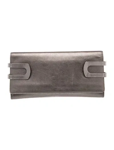 Pre-owned Michael Kors Leather Clutch In Gray