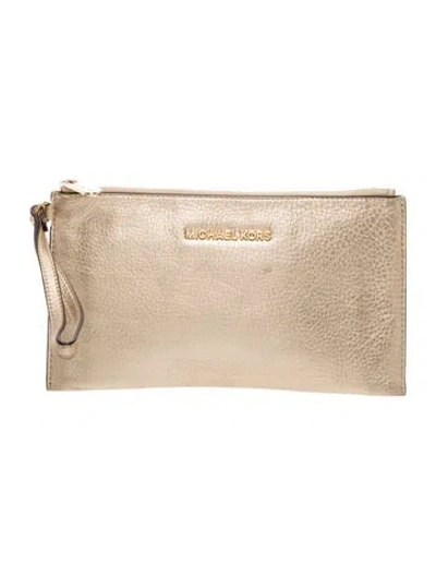 Pre-owned Michael Kors Leather Clutch In Neutral