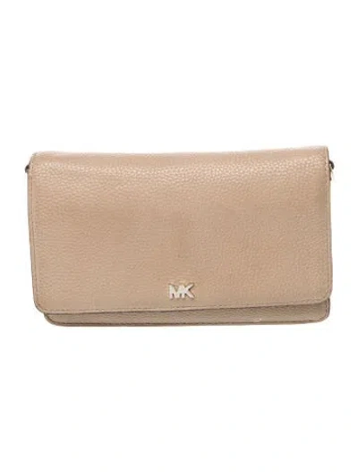 Pre-owned Michael Kors Leather Clutch In Neutrals
