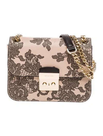 Pre-owned Michael Kors Leather Clutch In Pink