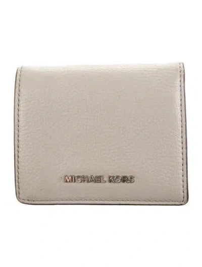 Pre-owned Michael Kors Leather Compact Wallet In Neutrals
