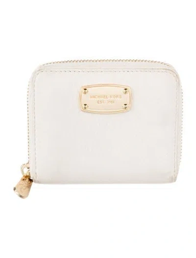 Pre-owned Michael Kors Leather Compact Wallet In White