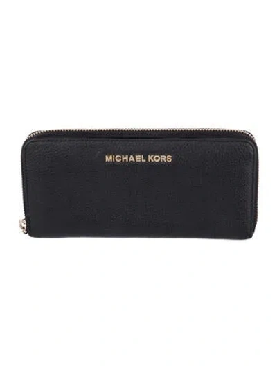 Pre-owned Michael Kors Leather Continental Wallet In Black