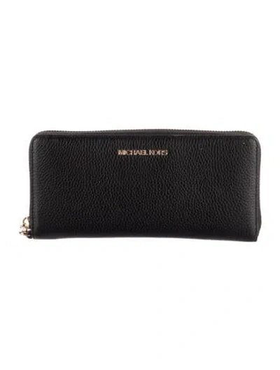 Pre-owned Michael Kors Leather Continental Wallet In Black