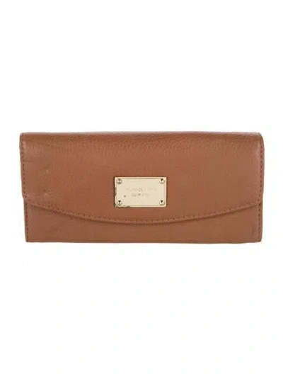 Pre-owned Michael Kors Leather Continental Wallet In Brown