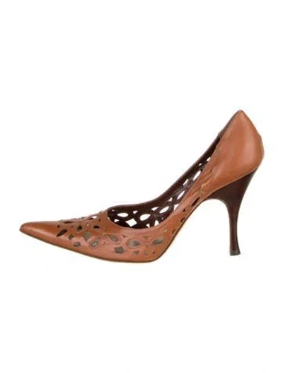 Pre-owned Michael Kors Leather Cutout Accent Pumps In Brown