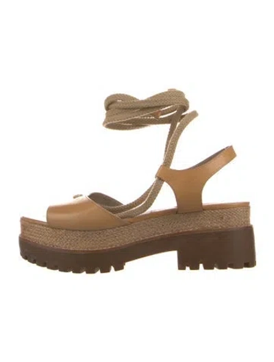Pre-owned Michael Kors Leather Espadrilles In Neutral